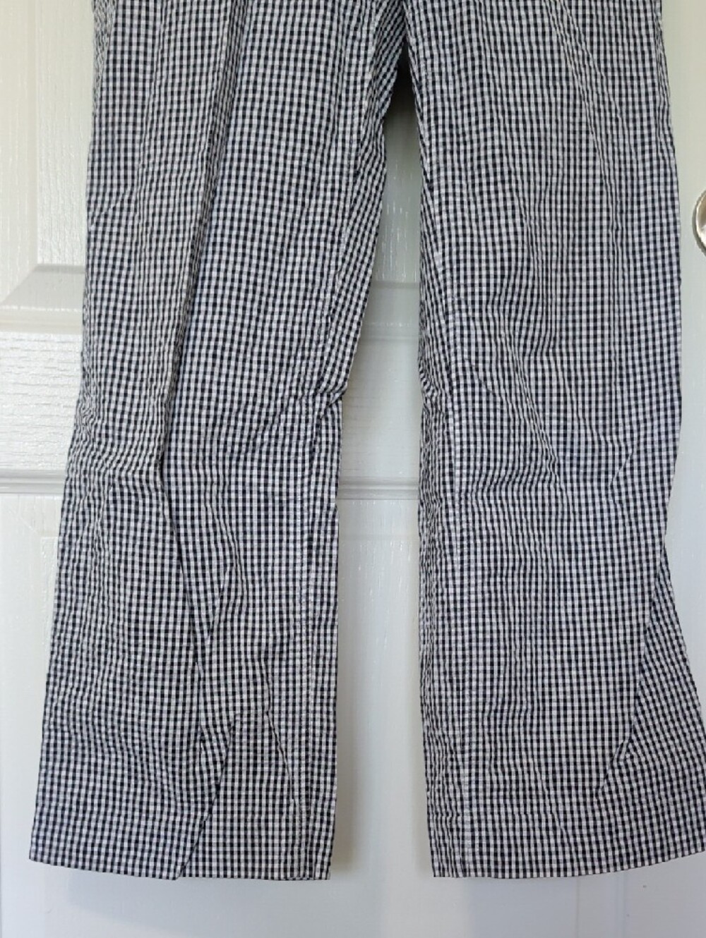 Ann Taylor Black and White Gingham Capris - Picture 2 of 10